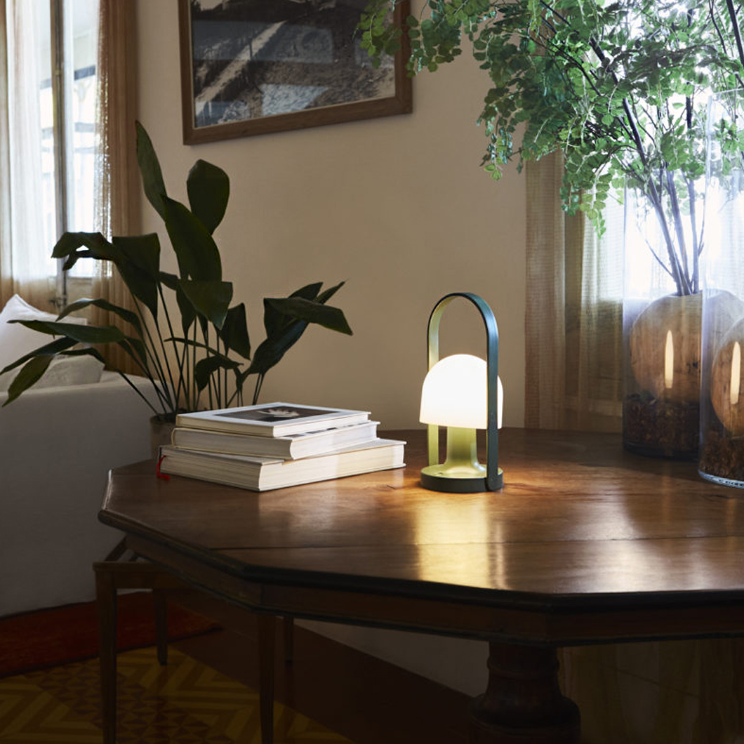 Marset FollowMe Portable Cordless LED Table Lamp| Image:8