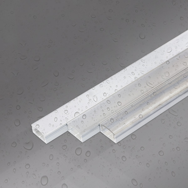 Outdoor Linear LED & Profile: Exterior aluminium linear profile for LED tape with opaque, frosted and clear diffuser, covered in water droplets