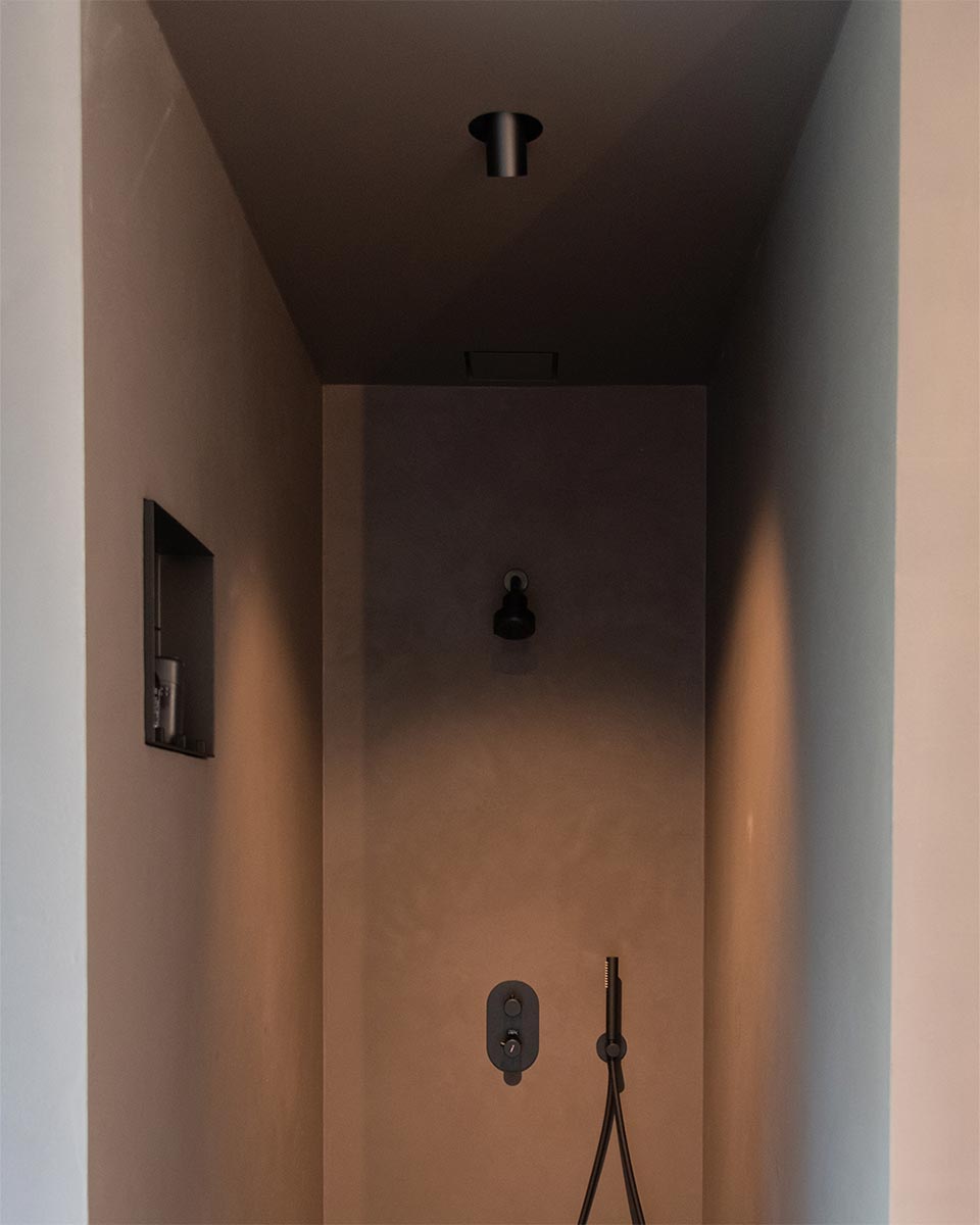 Prado Light + Ventilation SE Trimless Plaster-In Downlight| Image:17