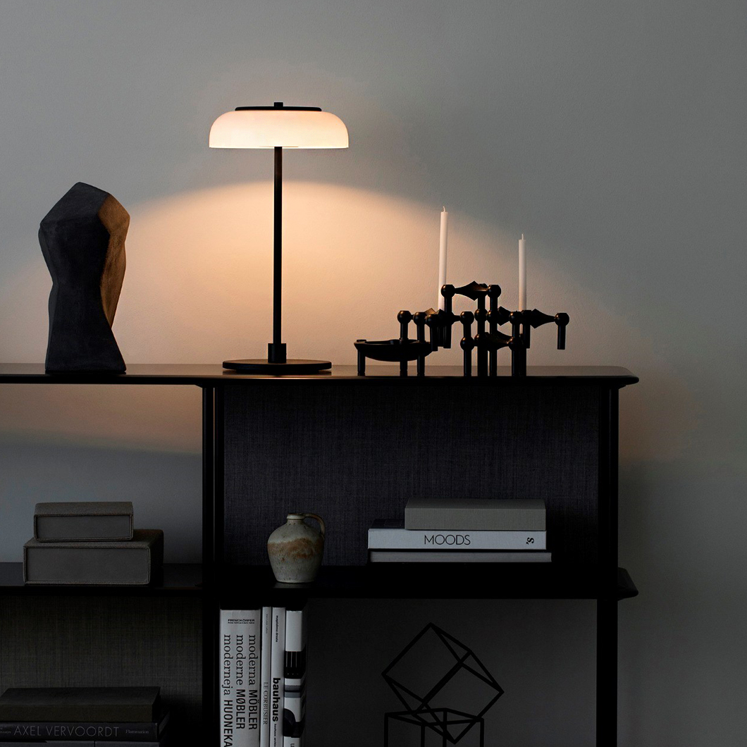 nuura blossi table lamp