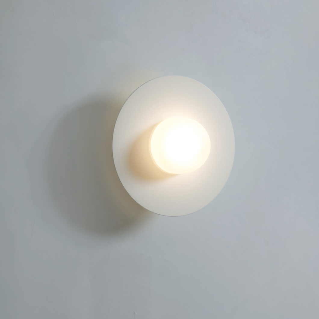 Contain Alba Simple LED Wall Light in matt white with warm light