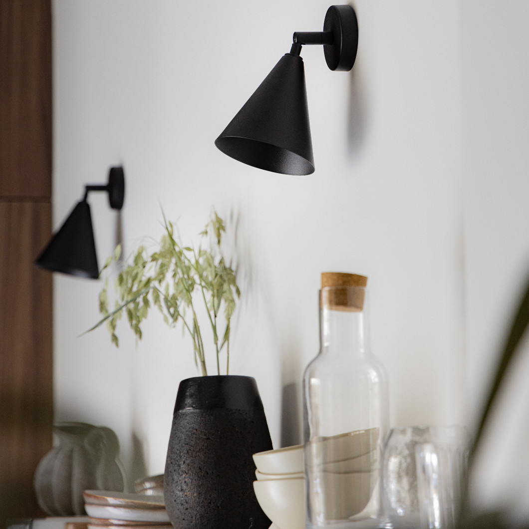 Contain Cone Wall Light| Image:2