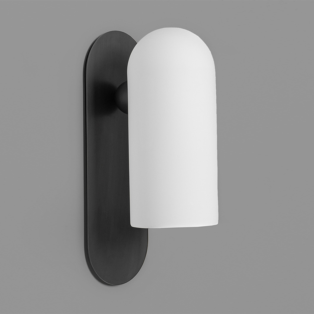 Schwung Odyssey Medium Wall Light | Darklight Design | Lighting Design ...