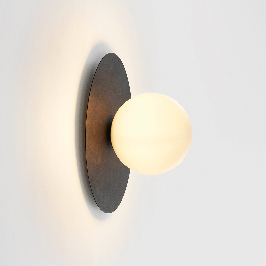 tossB Celeste Wall Light