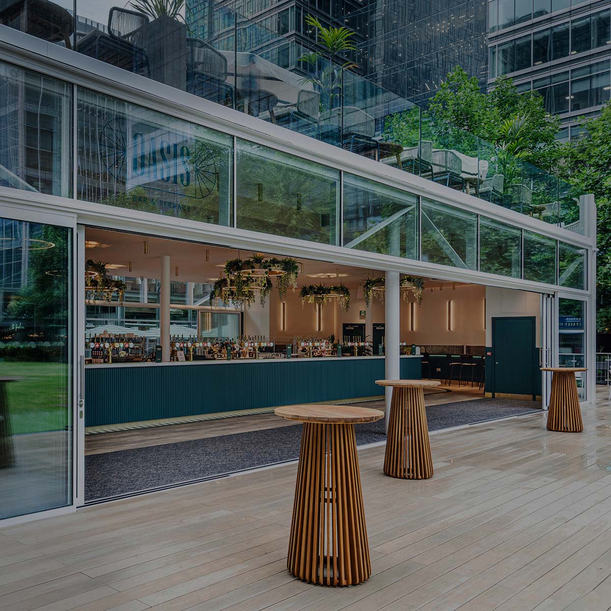 Oasis Bar & Terrace, Canary Wharf